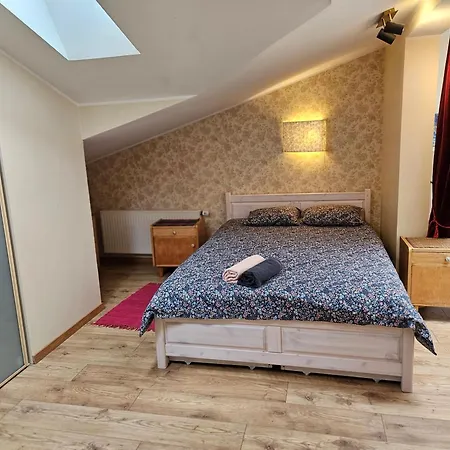 An Awesome Penthouse Near The Center Apartment